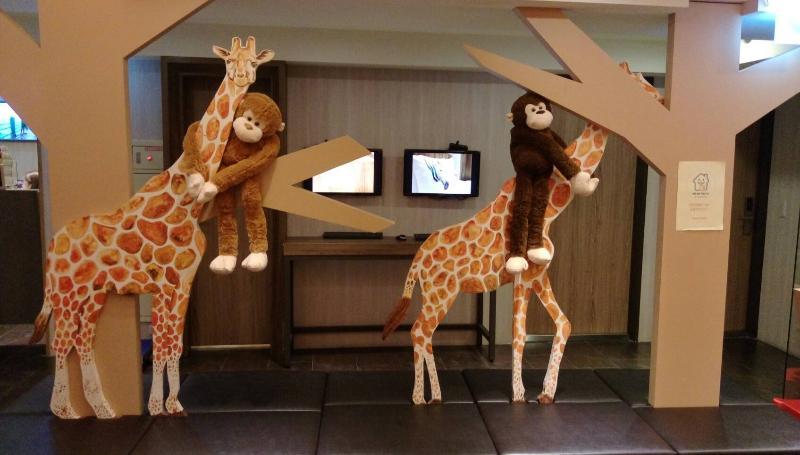 Ark Hotel - Changan Fuxing方舟商業股份有限公司 ไทเป ภายนอก รูปภาพ